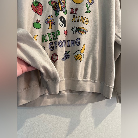 PacSun Crewneck - Picture 2 of 3